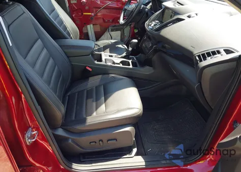 2017 Ford Escape Titanium из США, поврежденный, VIN 1FMCU9J93HUB01407